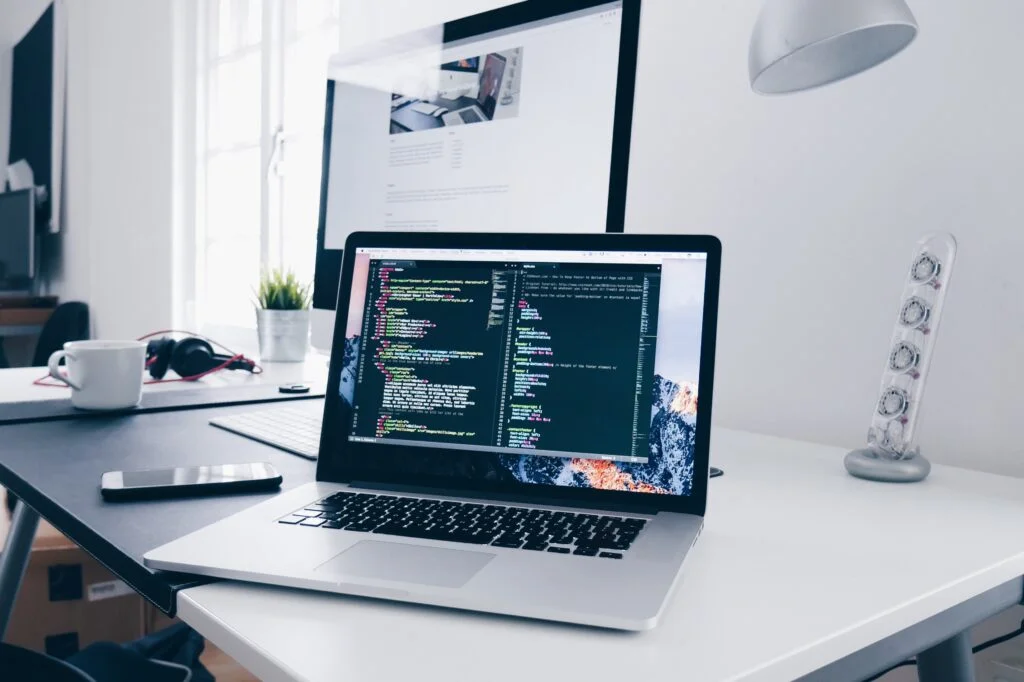 Linux 一般使用者能夠執行 root 權限的指令嗎？Linux 的 su 與 sudo 範例教學與設定
